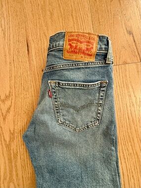 Levi's 514 Slim Straight Jeans - Light Blue